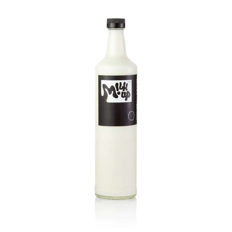 Fresh Milk, pasteurised, cow’s, grass-fed, 650ml, glass