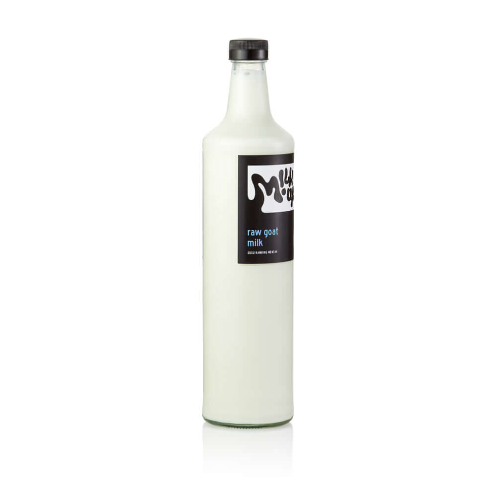 Raw Goat Milk, 650ml, glass in Bali. Milkup dairy products